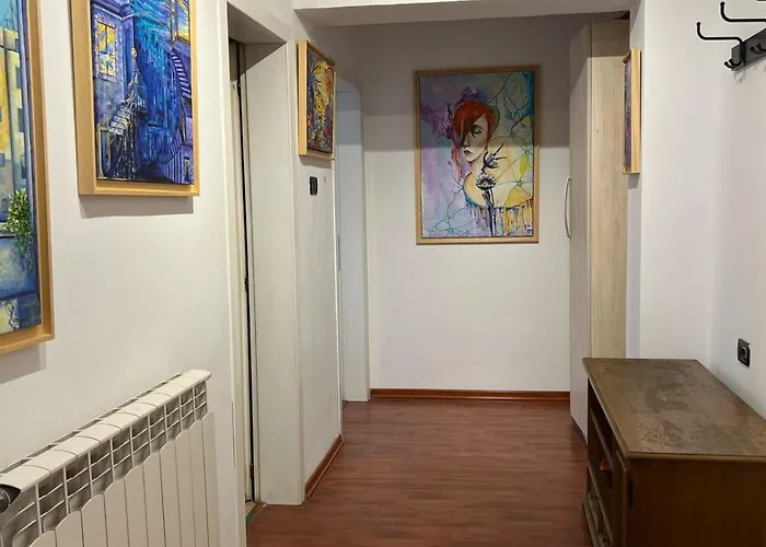 Hoja Apartman Tirana