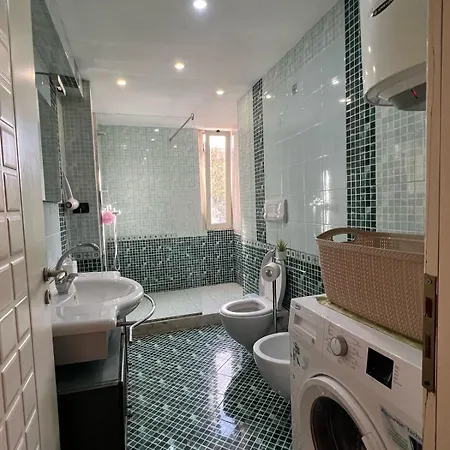 Hoja Apartment *